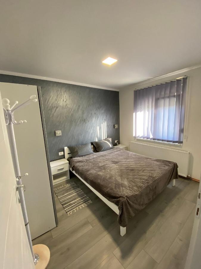 Apartmani Mira Palić Eksteriør billede