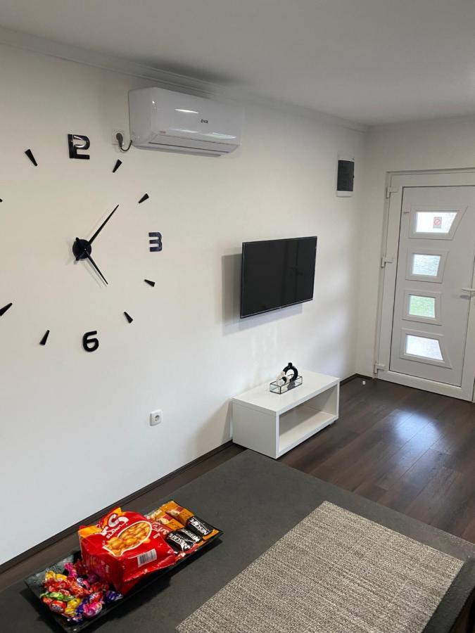 Apartmani Mira Palić Eksteriør billede