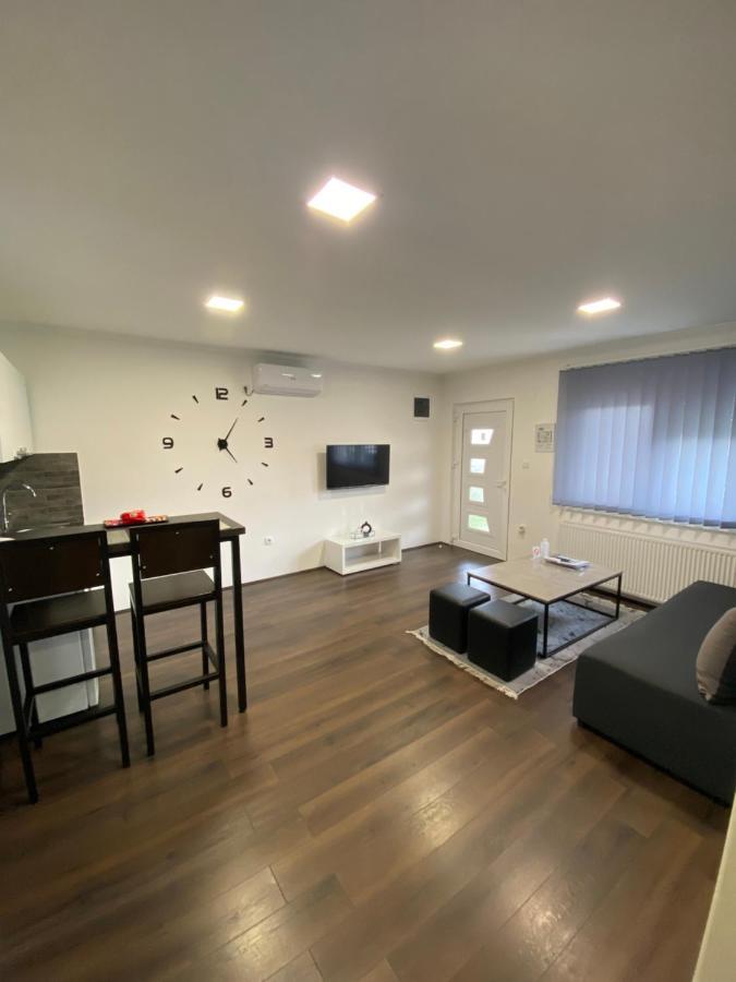 Apartmani Mira Palić Eksteriør billede